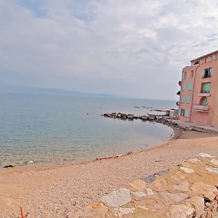 Apartmán Eden Parc-4 By Interhome *