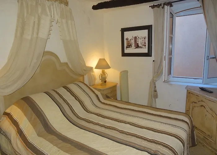 Apartment Eden Parc-4 By Interhome Saint-Tropez