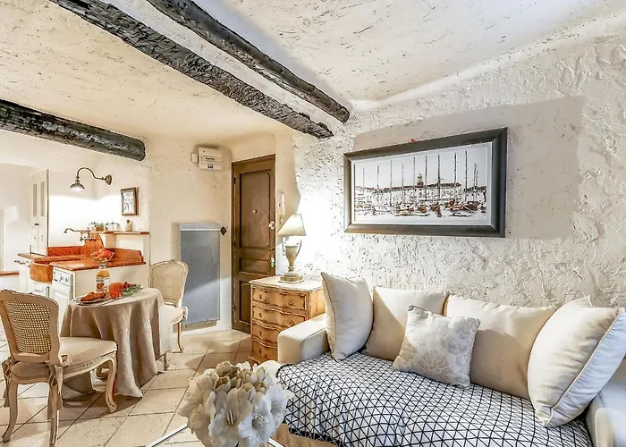 Apartment Eden Parc-4 By Interhome Saint-Tropez